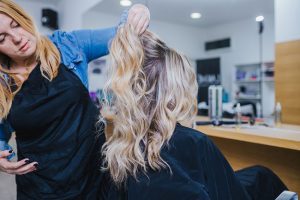 You Can Get More Than a Beautiful Hairstyle at a Hair Salon